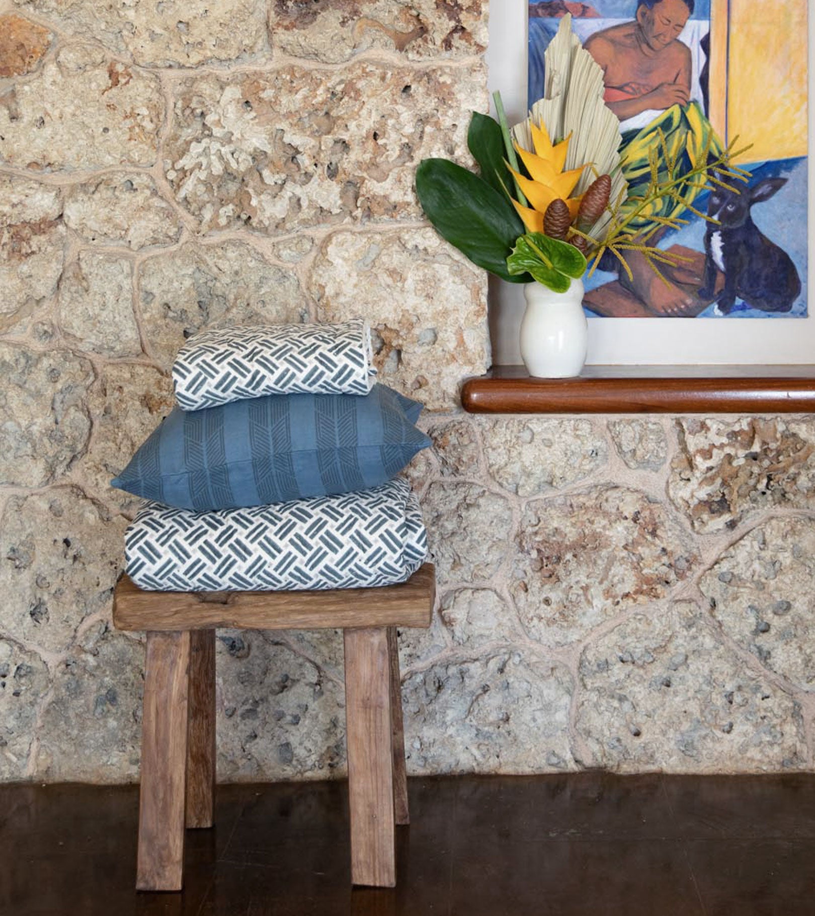Averylily Big Island Quilt in Ocean and Driftwood.