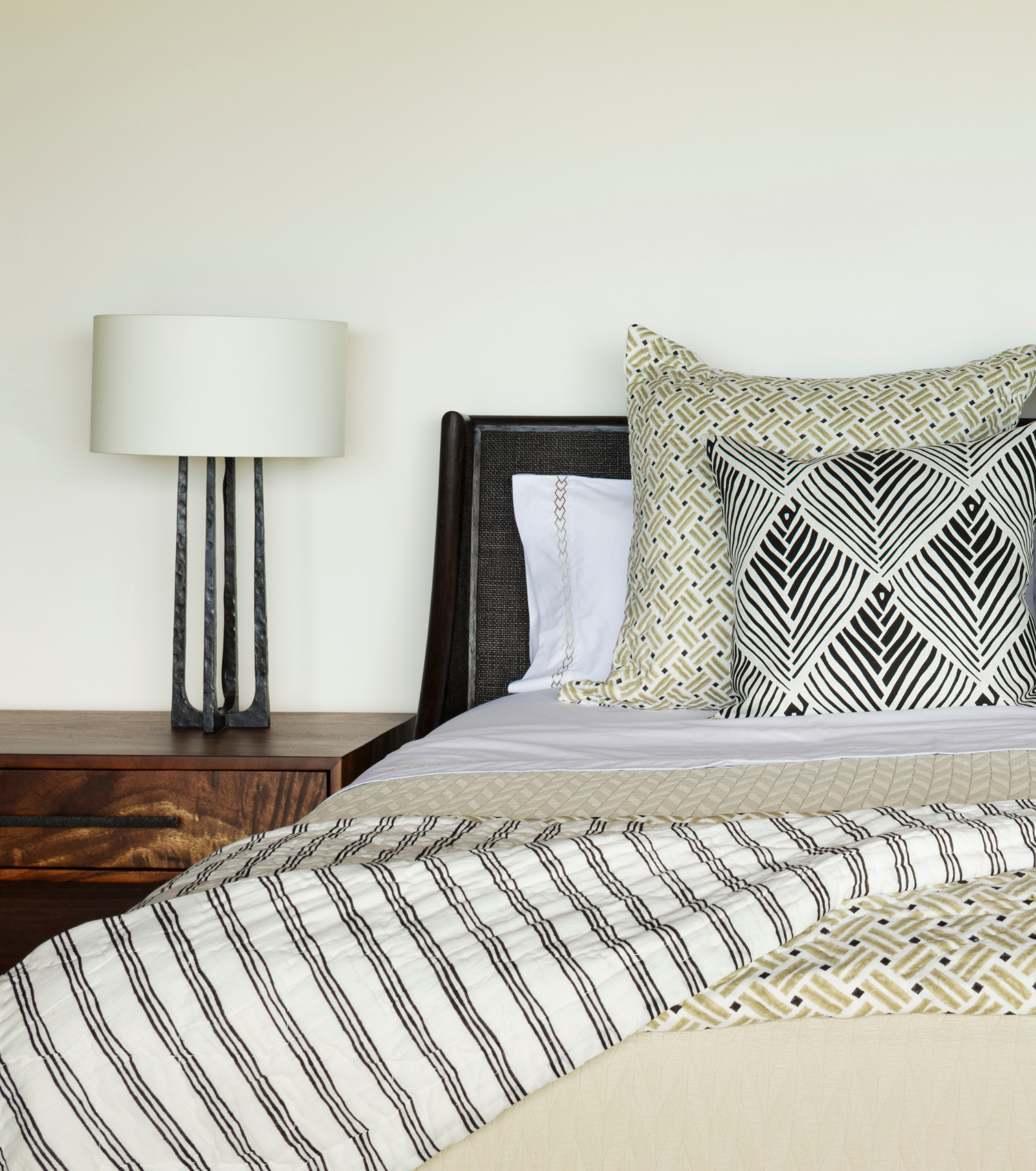 Averylily Big Island Blockprint Quilt in Sand and Basalt.